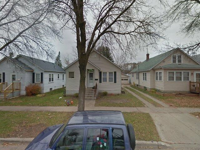 House image located at Mauston, WI 53948