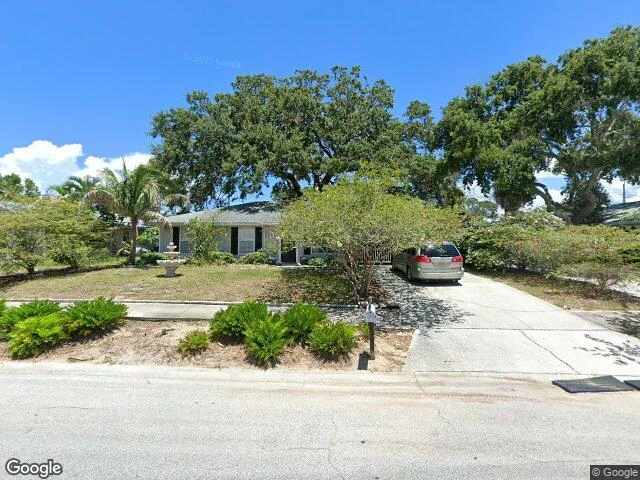 House image located at Dunedin, FL 34698