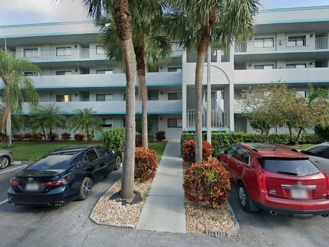 House image located at Lake Worth, FL 33467