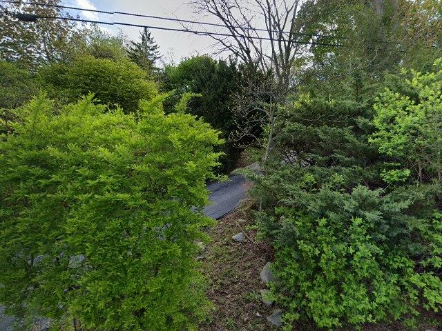 House image located at Yorktown Heights, NY 10598