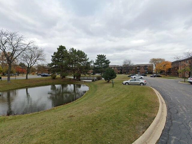 House image located at Addison, IL 60101