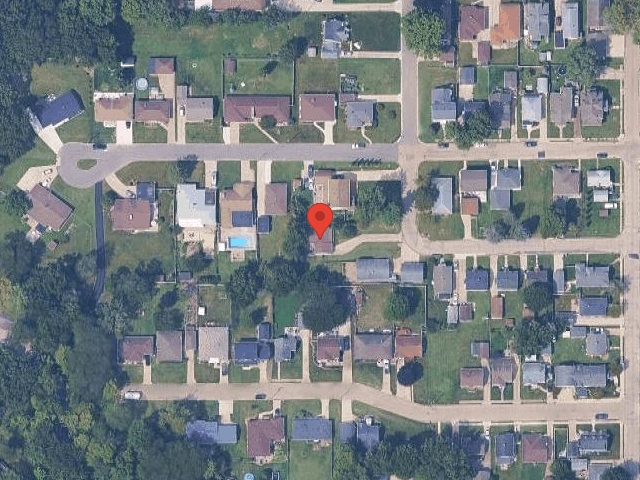 House image located at Peru, IL 61354