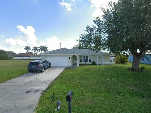 House image located at Cape Coral, FL 33990