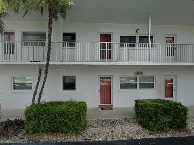 House image located at Saint Petersburg, FL 33710