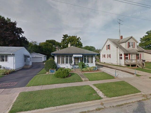 House image located at La Porte, IN 46350