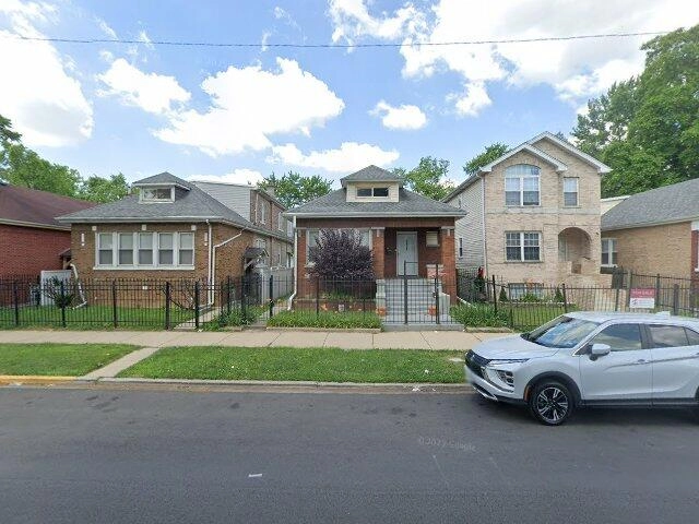 House image located at Chicago, IL 60620
