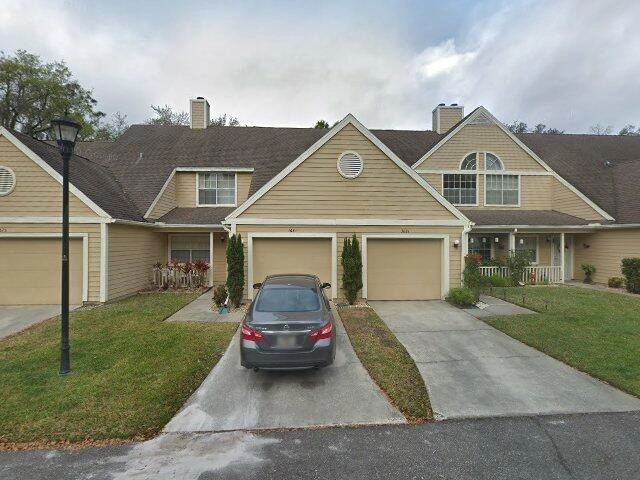 House image located at Valrico, FL 33596