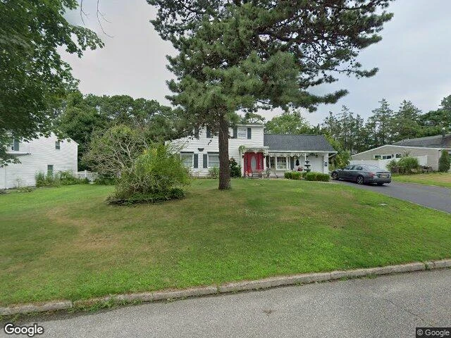 House image located at Medford, NY 11763