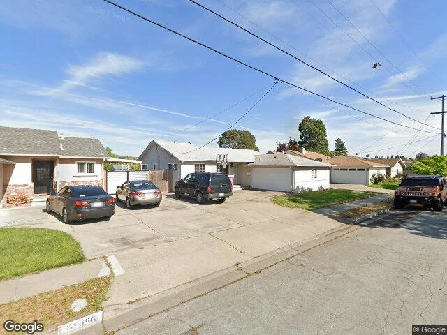 House image located at Hayward, CA 94544