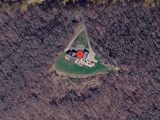 House image located at Cloverdale, CA 95425