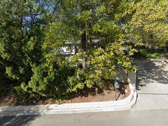 House image located at La Canada Flintridge, CA 91011