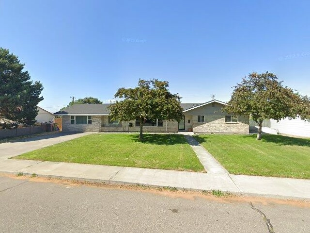 House image located at Kennewick, WA 99336