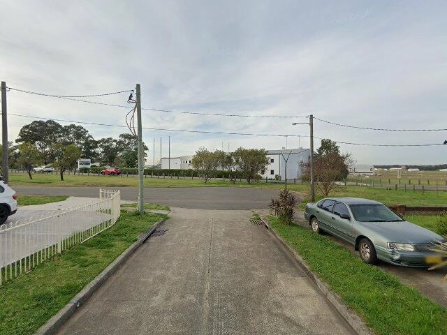 House image located at Saint Paul, MN 55117