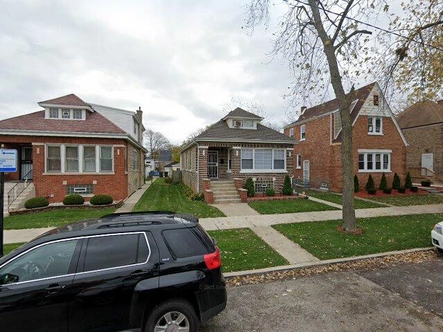 House image located at Chicago, IL 60643