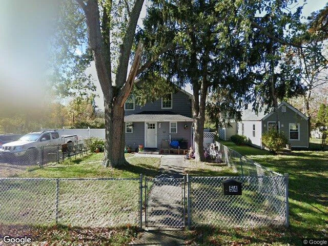 House image located at Bay Shore, NY 11706