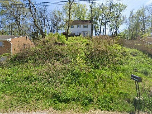 House image located at Bergenfield, NJ 07621