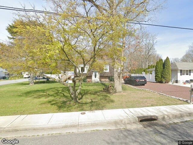 House image located at Pennsville, NJ 08070