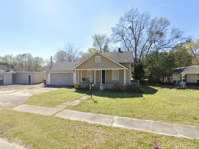 House image located at Waterford, MI 48328