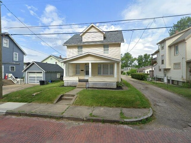House image located at Canton, OH 44710