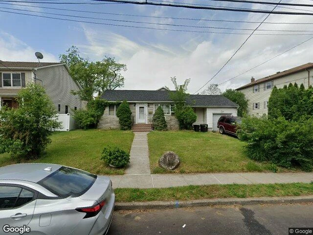 House image located at Kenilworth, NJ 07033