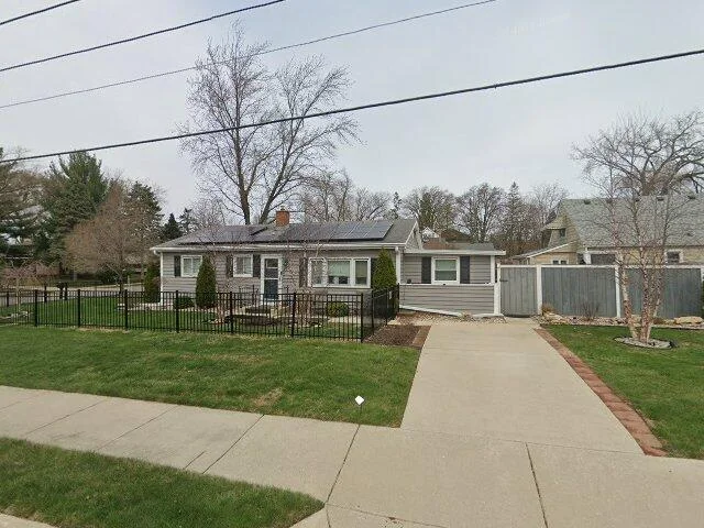 House image located at Wood Dale, IL 60191