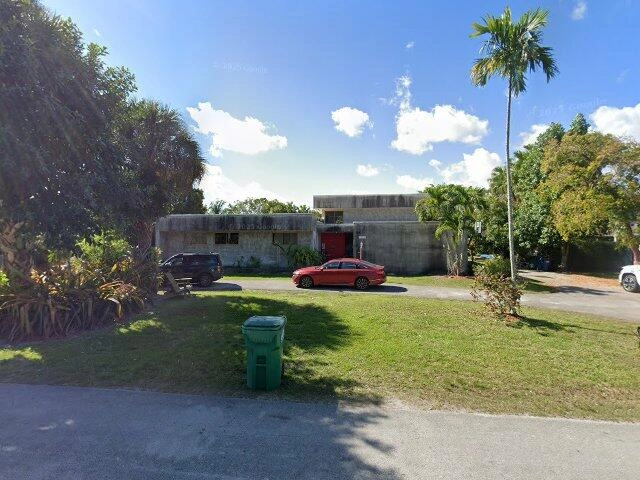 House image located at Miami, FL 33186