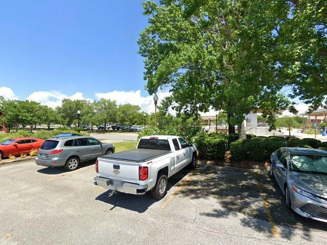 House image located at Pensacola, FL 32502