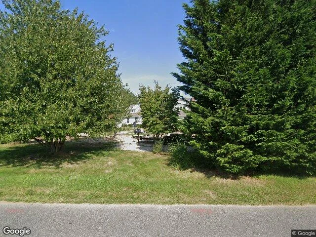 House image located at Southampton, NY 11968