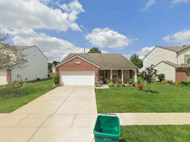 House image located at Brownsburg, IN 46112