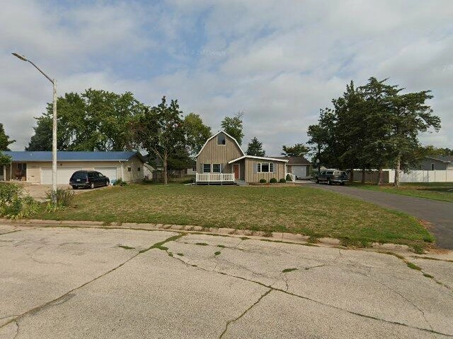 House image located at Clinton, IA 52732