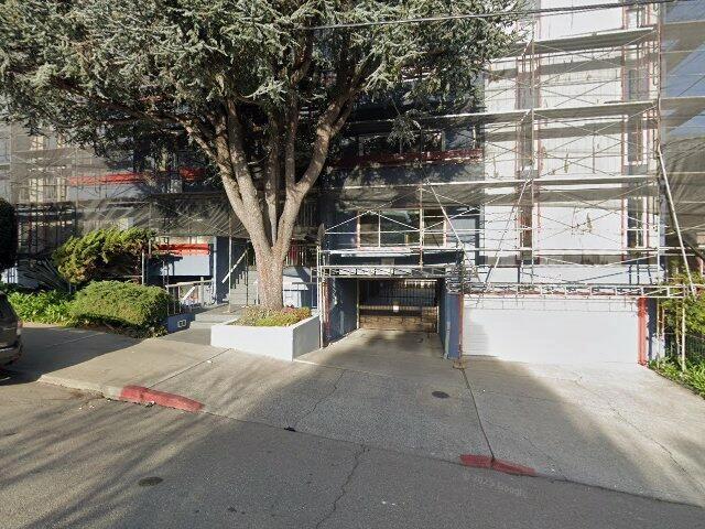 House image located at Oakland, CA 94606