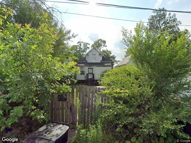 House image located at Chicago, IL 60628