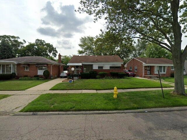 House image located at Inkster, MI 48141