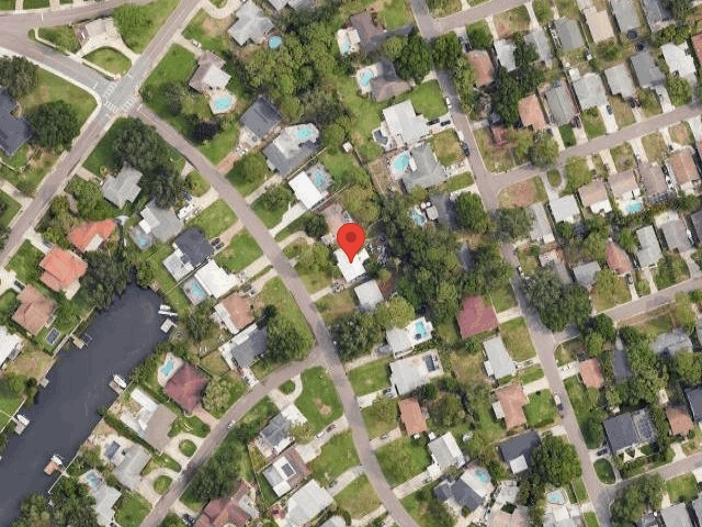 House image located at Saint Petersburg, FL 33703