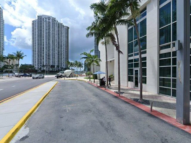 House image located at Miami, FL 33131