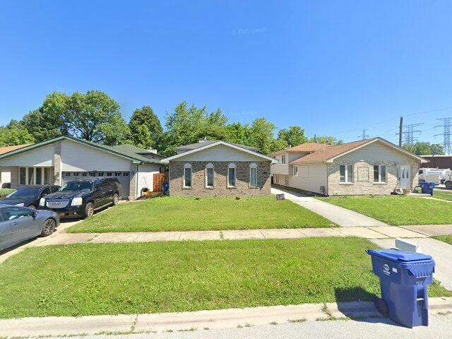 House image located at Chicago, IL 60633