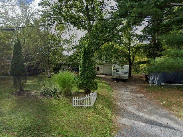 House image located at Altamont, NY 12009
