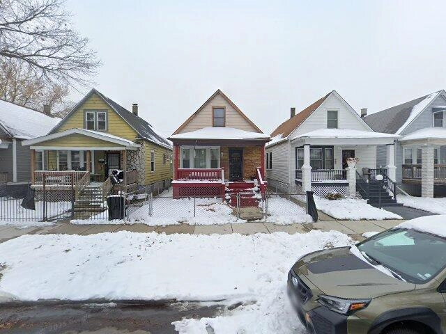 House image located at Chicago, IL 60628