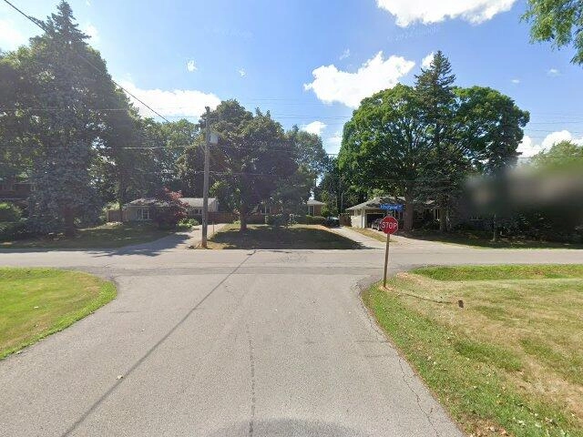 House image located at Troy, MI 48083