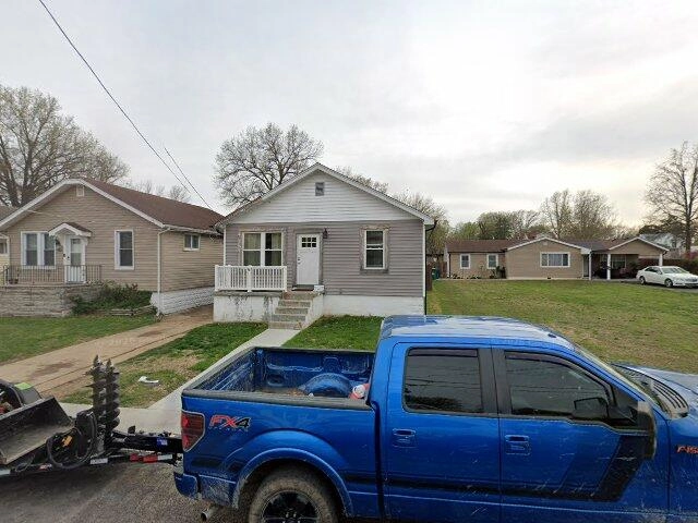 House image located at Saint Louis, MO 63123