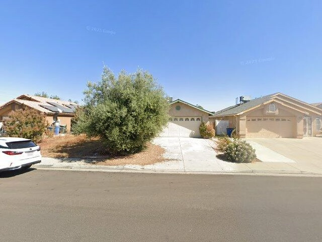 House image located at Delano, CA 93215