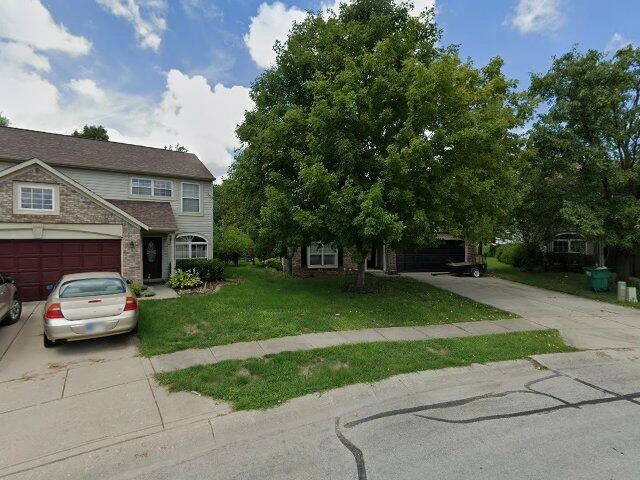 House image located at Zionsville, IN 46077