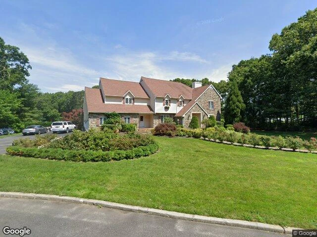 House image located at Medford, NY 11763