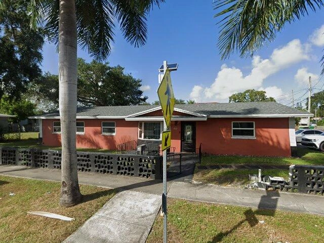 House image located at Dania, FL 33004