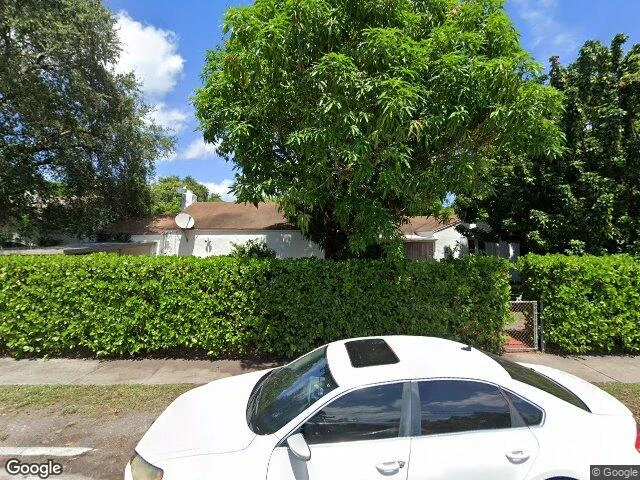 House image located at Miami, FL 33135