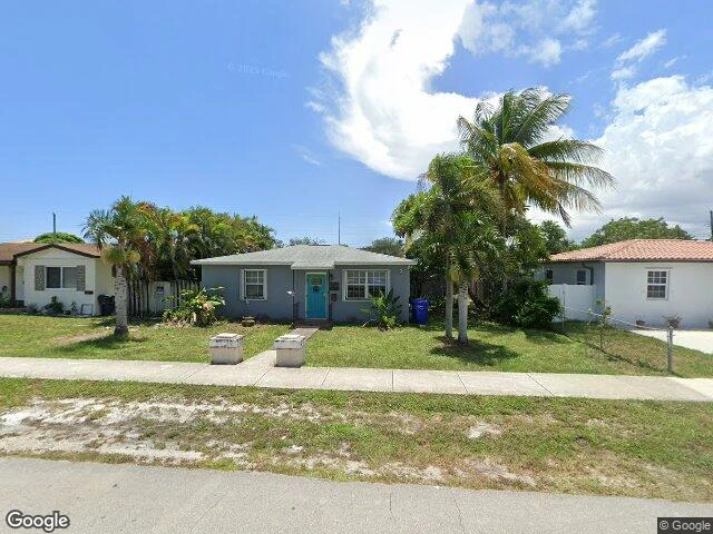 House image located at Hollywood, FL 33020