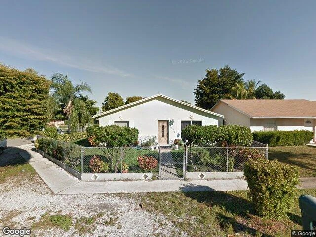 House image located at Lake Worth, FL 33463
