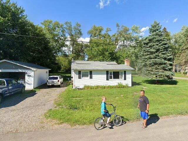 House image located at Wonder Lake, IL 60097