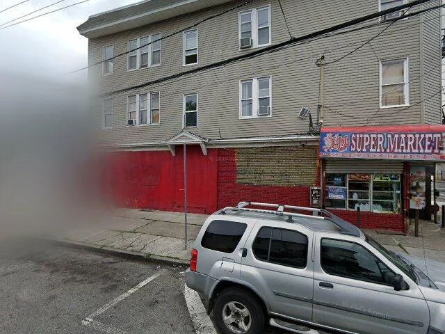 House image located at Newark, NJ 07112