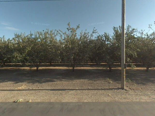 House image located at Oakdale, CA 95361